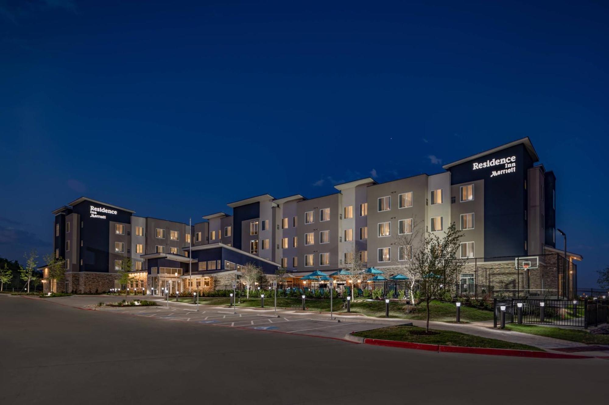 Residence Inn By Marriott Dallas At The Canyon Εξωτερικό φωτογραφία